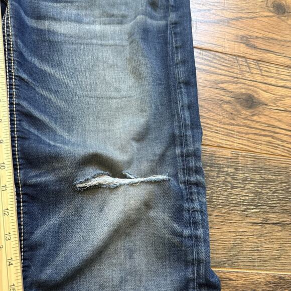 Buckle Black 11 Straight Jeans 32x32 Medium Wash Distressed Flap Pockets - Picture 3 of 13